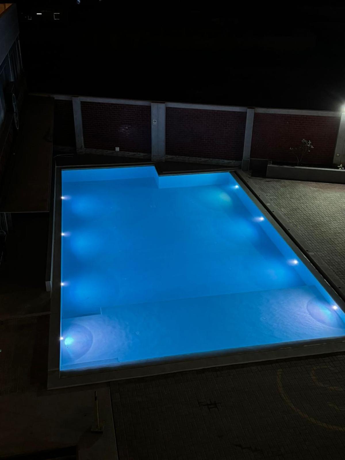 Hotel Costa Riviera Mala 外观 照片
