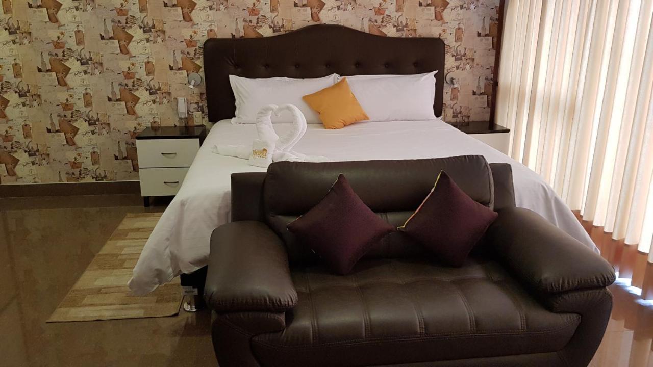 Hotel Costa Riviera Mala 外观 照片