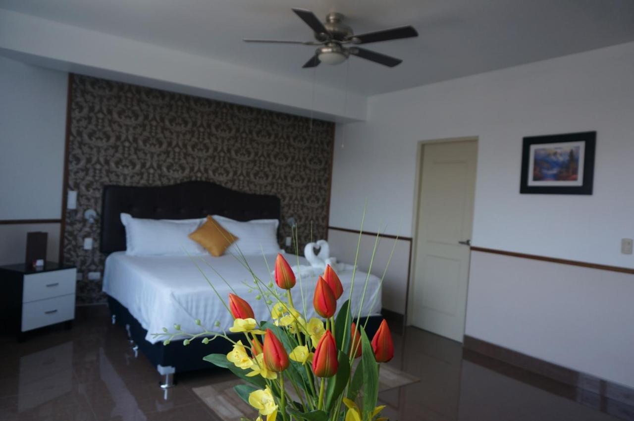 Hotel Costa Riviera Mala 外观 照片